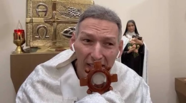 YouTube / @Pe Marcelo Rossi Padre Marcelo Rossi