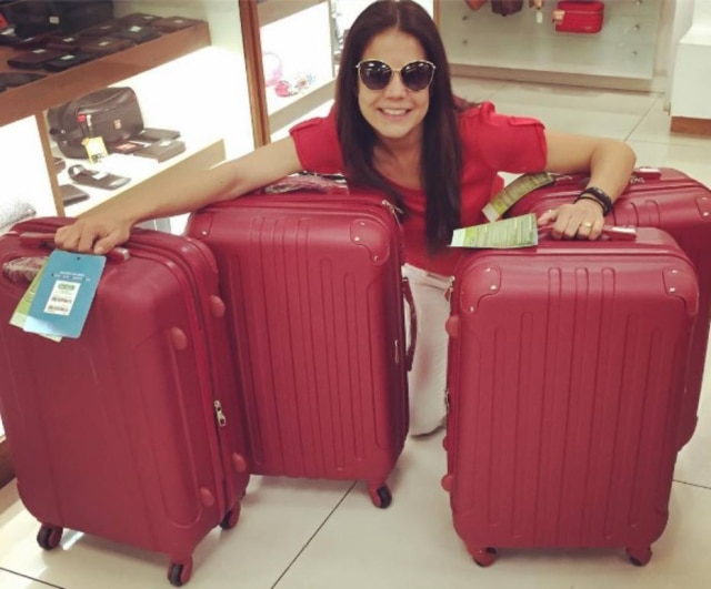 @niveastelmann/Instagram Nivea Stelmann compra malas novas para viajar aos Estados Unidos