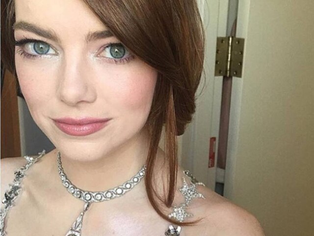 Instagram / @emmastone_official_ Emma Stone levou a estatueta de melhor atriz no Oscar 2017.