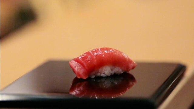 Cena do filme Jiro Dreams of Sushi, dirigido David Gelb.