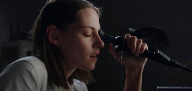 NEON/YouTube A atriz Kristen Stewart estrelará o filme de terror 'Crimes of the Future'. O filme será exibido no Festivela de Cannes, em maio deste ano.