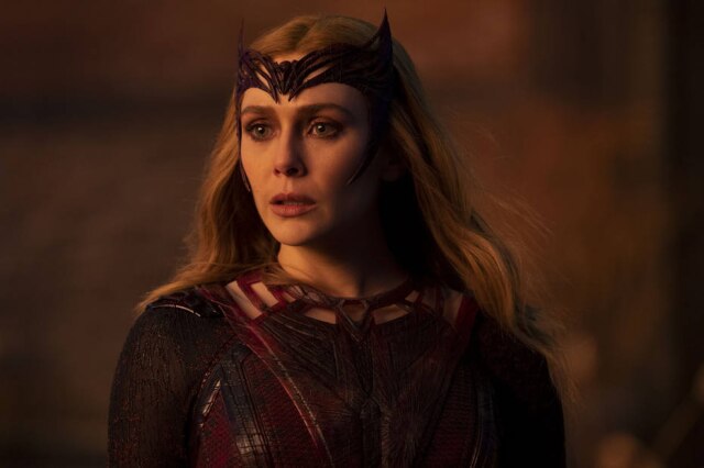 Disney Studios Elizabeth Olsen, atriz que interpreta Wanda, rebateu críticas de cineastas sobre os filmes da Marvel.