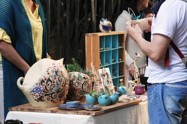 Divulgação Mercado Buenos Aires ocorre na praça homônima do bairro Higienópolis