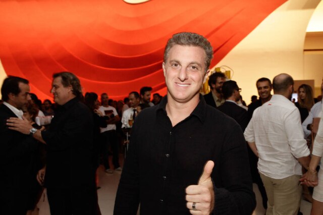 Silvana Garzaro/ESTADÃO Assessoria de Luciano Huck negou que o apresentador tenha feito qualquer proposta.