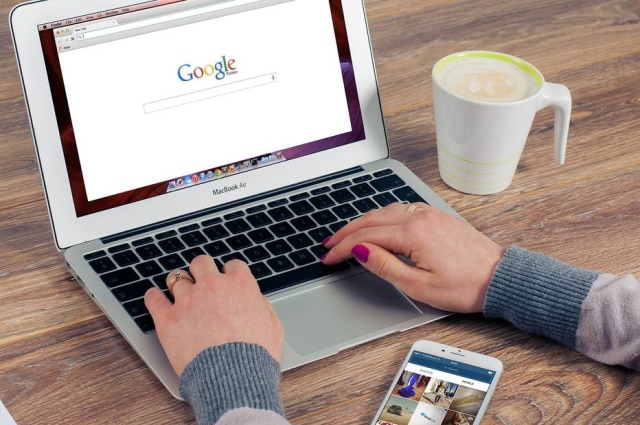 FirmBee/Pixabay Ferramenta de busca do Google tenta ajudar publishers a conseguir mais receita