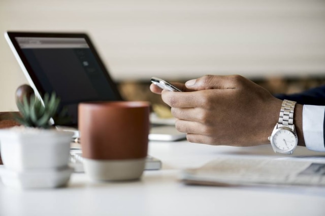 Pixabay/Rawpixel A Corte de Cassação italiana definiu que procurar encontros na web pode ser considerado infidelidade como argumentação em casos de divórcio