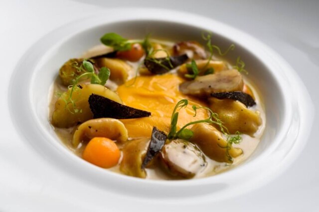 Karsten Moran|New York Times Bojudos agnolotti recheados com abóbora e mascarpone eram envelopes de puro prazer, raro elogio na crítica de Pete Wells ao Per Se