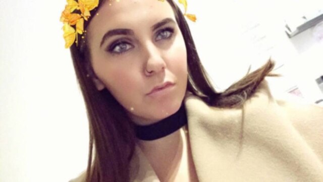 Reprodução/Twitter A americana Katie recebeu um presente de sua mãe… Mas percebeu uma estampa bastante inusitada, que retratava uma orgia. Ela postou a imagem na internet e viralizou. Leia aqui a reportagem completa.