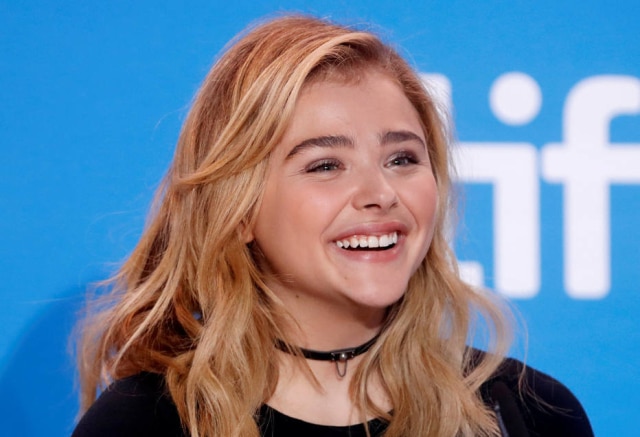 REUTERS/Mark Blinch Chloë Grace Moretz falou sobre as críticas que o novo filme da Branca de Neve recebeu.
