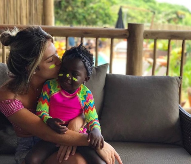 instagram.com/gio_ewbank/ Giovanna Ewbank e sua filha, Titi.