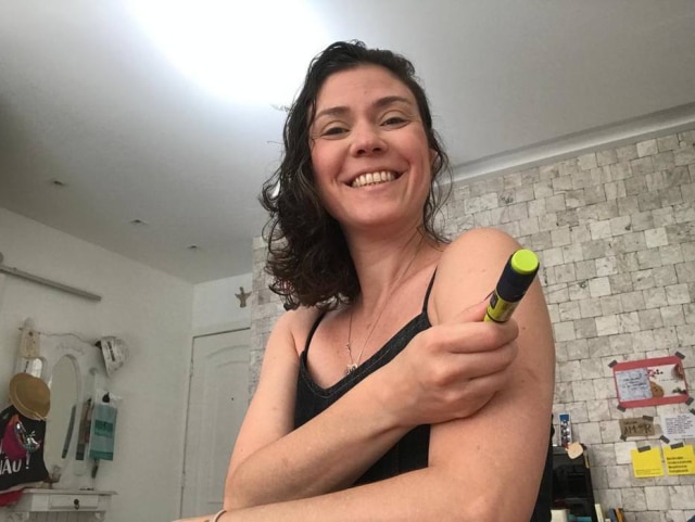 Juliana Lessa foi diagnosticada com diabete tipo 1 aos 31 anos; dez anos depois, ela está com a doença bem controlada.