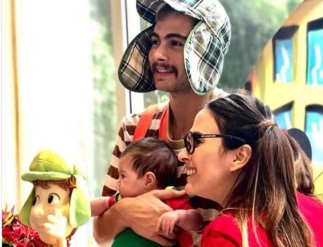 Instagram/@tatawerneck Tatá Werneck e Rafael Vitti comemoram dois meses de vida de Clara Maria.