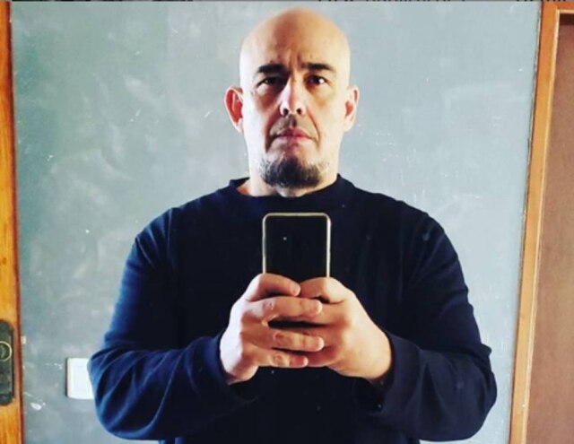 Instagram / @digaoraimundos Digão, da banda Raimundos, disse que não está mais com o novo coronavírus