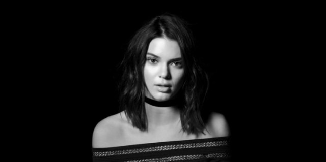 Reprodução/ATTN Kendall Jenner aparece no vídeo de divulgação