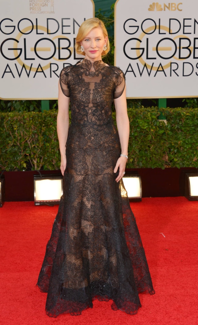 John Shearer/Invision/AP Cate Blanchett no Globo de Ouro de 2014, com o mesmo vestido Armani de 2018