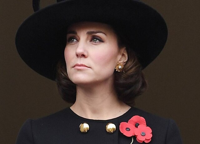 EFE/EPA/ANDY RAIN O novo cabelo bob de Kate Middleton, na verdade, foi feito com grampos