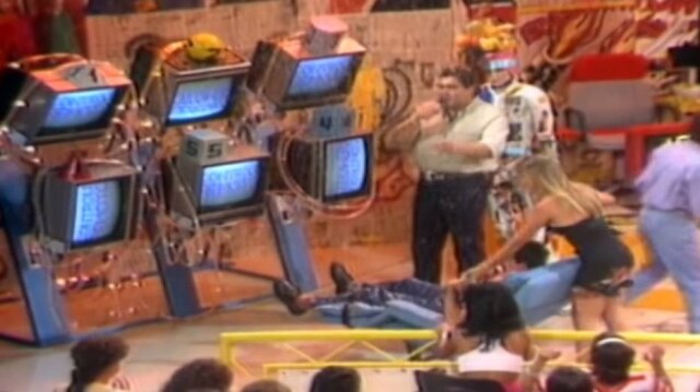 Reprodução de 'Domingão do Faustão' (1989) / Globo Participante do 'Controle Remoto', do 'Domingão do Faustão'.