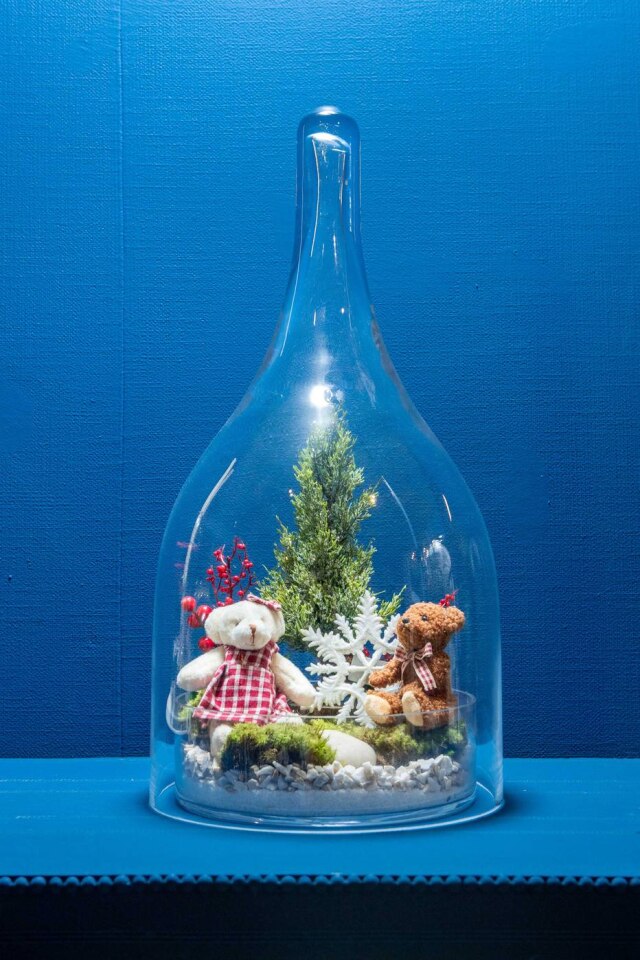 DANIEL TEIXEIRA/ ESTADÃO Capricho nos detalhes. Bolas, laços, fitas, iluminação de led e até as renas podem ajudar em uma decoração criativa