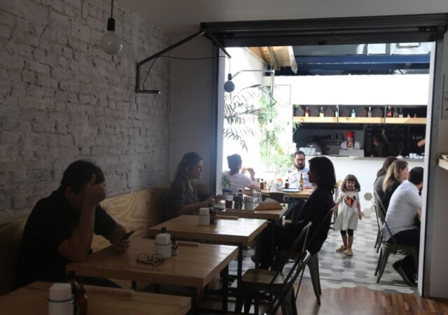 Nilton Fukuda|Estadão Ambiente da casa em Pinheiros