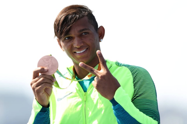 Estadão Isaquias conquistou três medalhas na Olimpíada do Rio