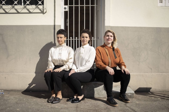 Pétala Lopes/Divulgação O trio Bolerinho é formado por Maria Beraldo, Marina Beraldo e Luisa Toller