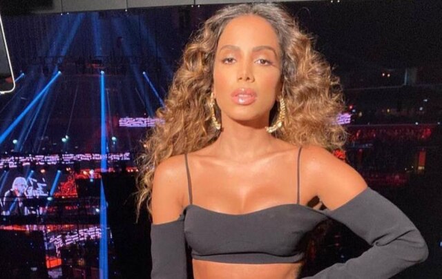 Divulgação/ BPMcom Anitta no Latin America Music Awards 2021
