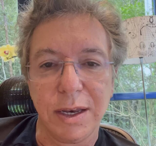 Instagram/@jbboninho Boninho, diretor do 'BBB', garante que não há surto de covid na equipe