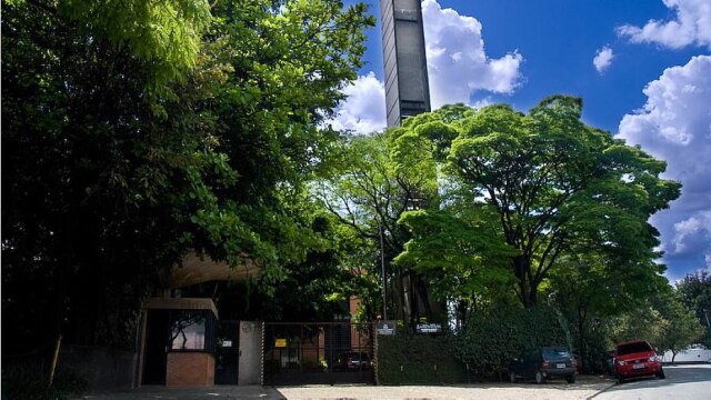 Divulgação Térreo arborizado e calmaria fazem da Santaconstancia um lugar à parte em São Paulo