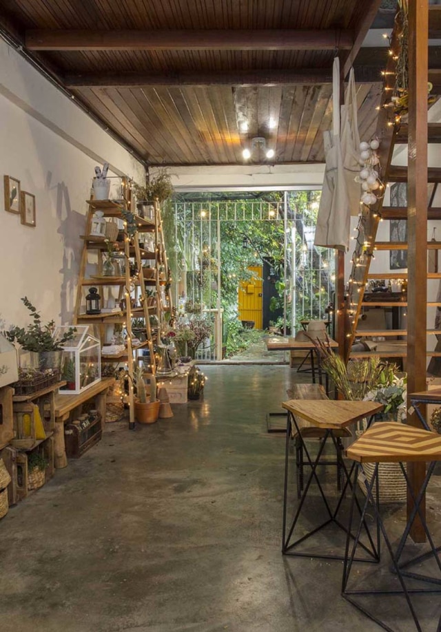 Zeca Wittner/Estadão A Amapá Flowershop funciona numa casa na Vila Madalena