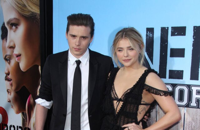 Bang Showbiz Brooklyn Beckham & Chloe Grace Moretz na estreia de 'Vizinhos 2'.