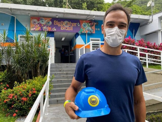 Divulgação/TV Globo Tadeu Schmidt havia visitado a casa e afirmava não ter encontrado o famoso quarto