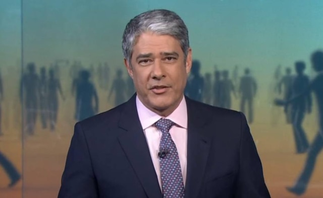 Reprodução de 'Jornal Nacional' (2019) / Globo William Bonner no 'Jornal Nacional'