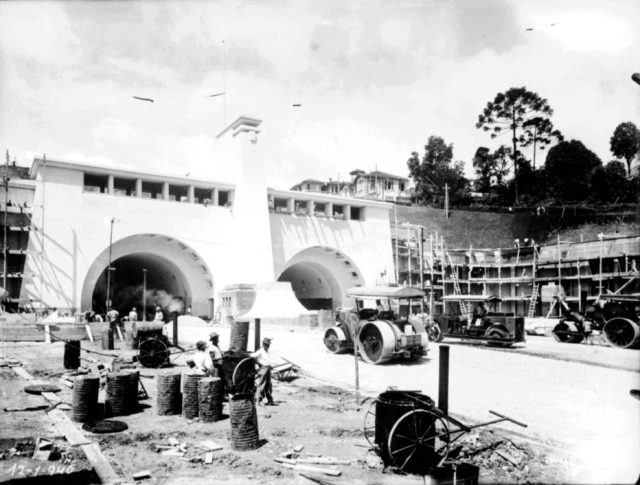 Acervo/Estadão Construção de um dos marcos da história do urbanismo em São Paulo, o túnel 9 de Julho