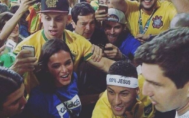 Reprodução Amigos torcem para que Bruna Marquezine e Neymar voltem a ficar juntos