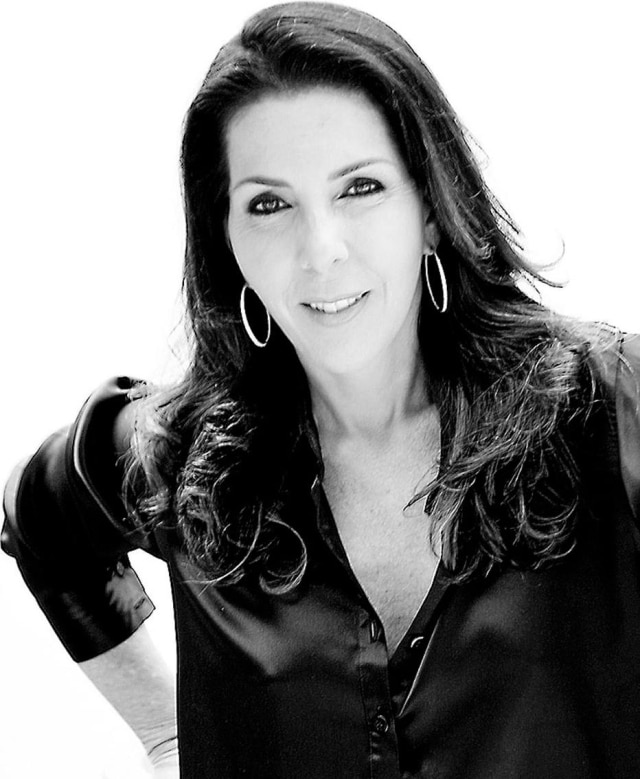 PAOLA RIBEIRO A designer de interiores Paola Ribeiro