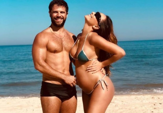 Instagram / @sabrinasato Sabrina Sato e Duda Nagle curtem domingo de sol.