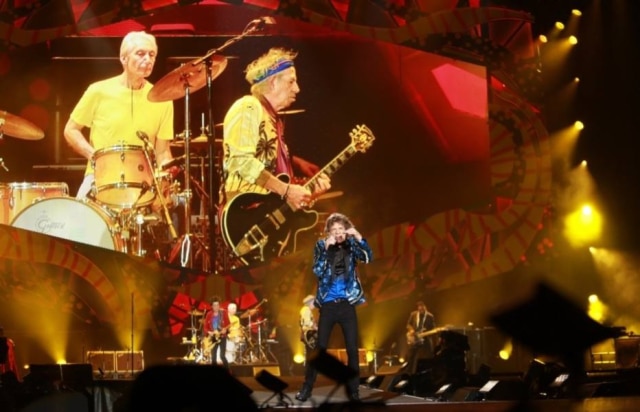 JF Diório/Estadão O baterista Charlie Watts com o Rolling Stones no estádio do Morumbi em 2016.