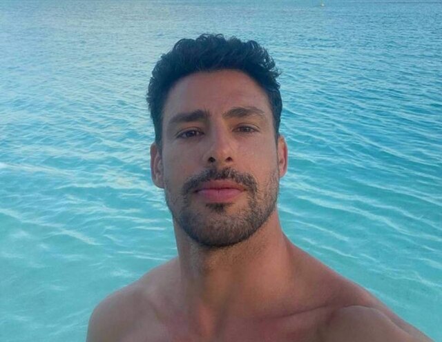 Reprodução Instagram / @cauareymond Cauã Reymond está passando férias nas Ilhas Maldivas