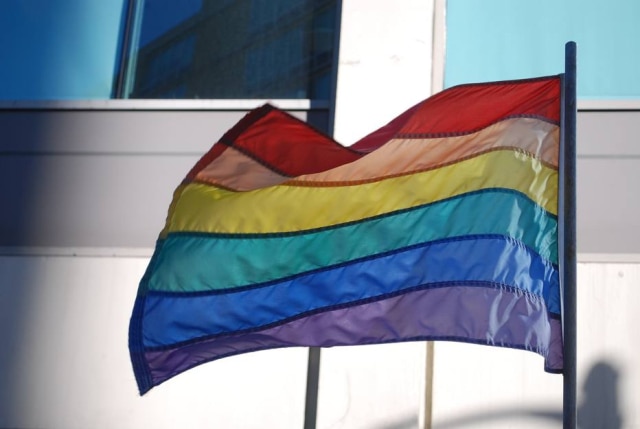 Pixabay Em autoavaliação, empresas reconhecem que falta atenção a travestis e transexuais no ambiente corporativo.