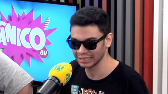 YouTube/Pânico Jovem Pan O humorista Igor Guimarães, do 'Pânico, revelou que é gay ao vivo durante o programa da terça-feira, 14