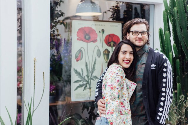 FLO atelier botânico O casal Carol Nóbrega e Antonio Jotta, designers e proprietários da FLO