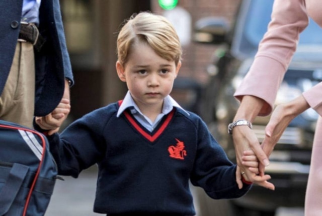 Richard Pohle/Reuters O palácio de Kensington divulgou um novo retrato do príncipe George para comemorar o seu aniversário de cinco anos