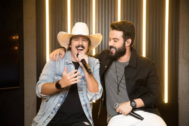Access Mídia A dupla sertaneja Fiduma & Jeca mistura sertanejo com reggae no novo single 'Xadrezinho'.