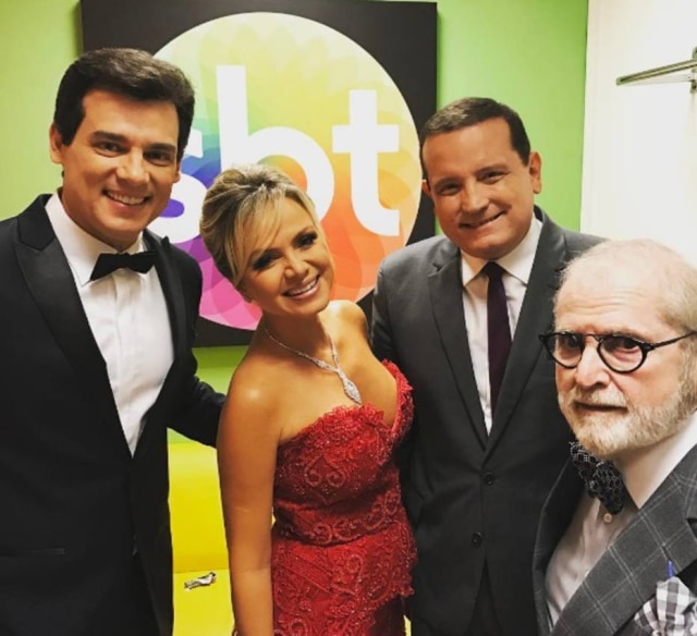 https://www.instagram.com/p/BSjhq6zgyxd/ Celso Portioli, Eliana, Roberto Cabrini e Jô Soares