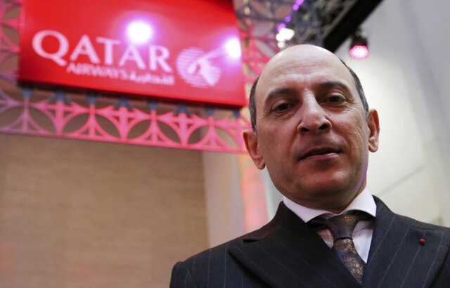 REUTERS/Fabrizio Bensch Akbar Al Baker, CEO da Qatar Airways, admitiu que errou ao comparar comissárias de bordo de sua companhia com as de companhias americanas.
