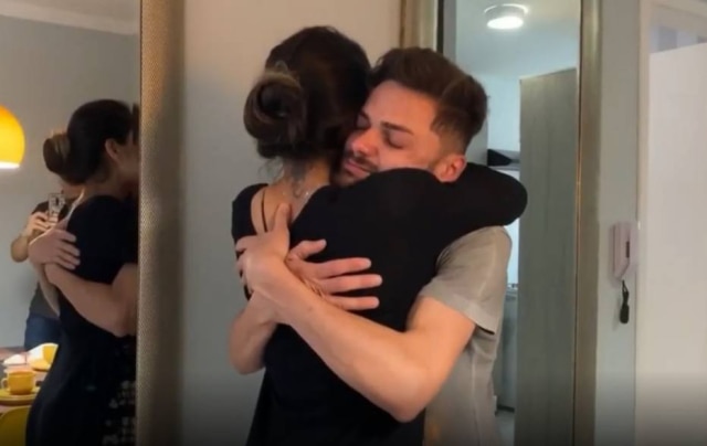 Instagram/ @mayracardi Mayra Cardi presenteia funcionário com apartamento novo