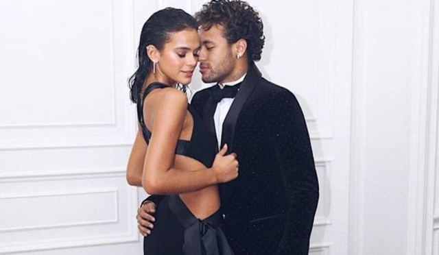 Instagram/ @brumarquezine Bruna Marquezine e Neymar retomaram o namoro durante o Ano Novo, em Fernando de Noronha
