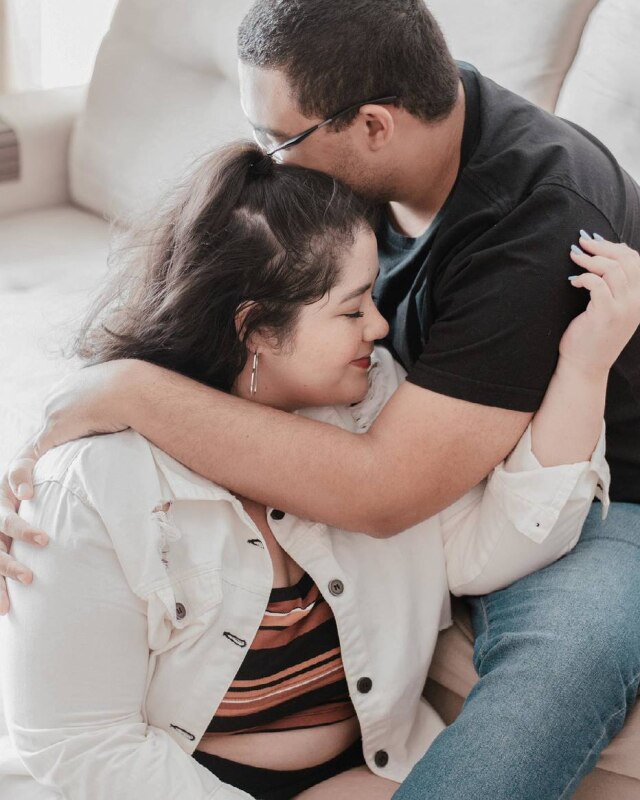Instagram/@laylabrigido Namorando com Luis Monteiro desde a adolescência, Layla conta que conversa com o namorado após ganho de peso foi 'um dos dias mais marcantes' para ela.