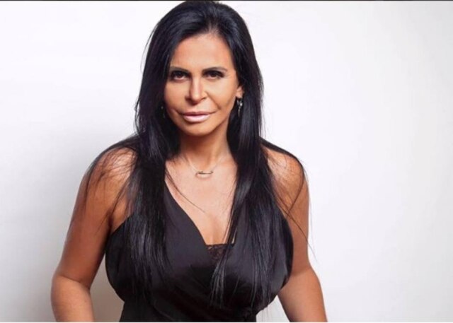 instagram.com/mariagretchen Gretchen ganhou espaço até entre os ingredientes do Burger King