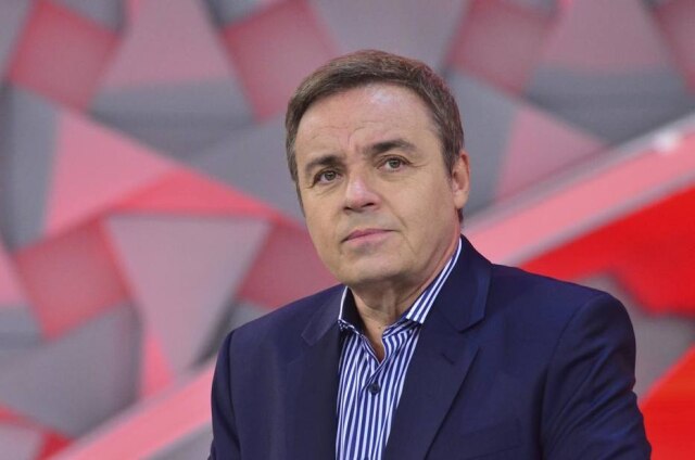 Antonio Chahestian O apresentador Gugu Liberato